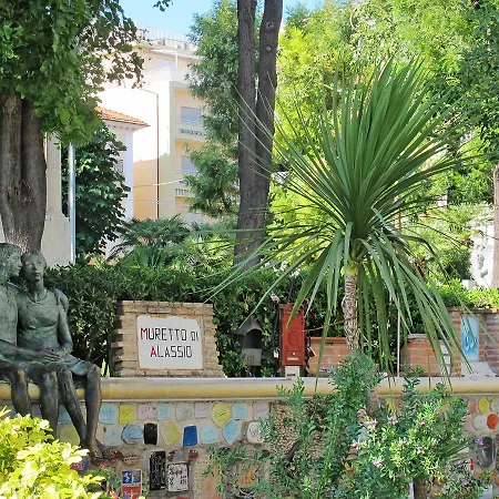 ;casa Silvia 200s * Alassio